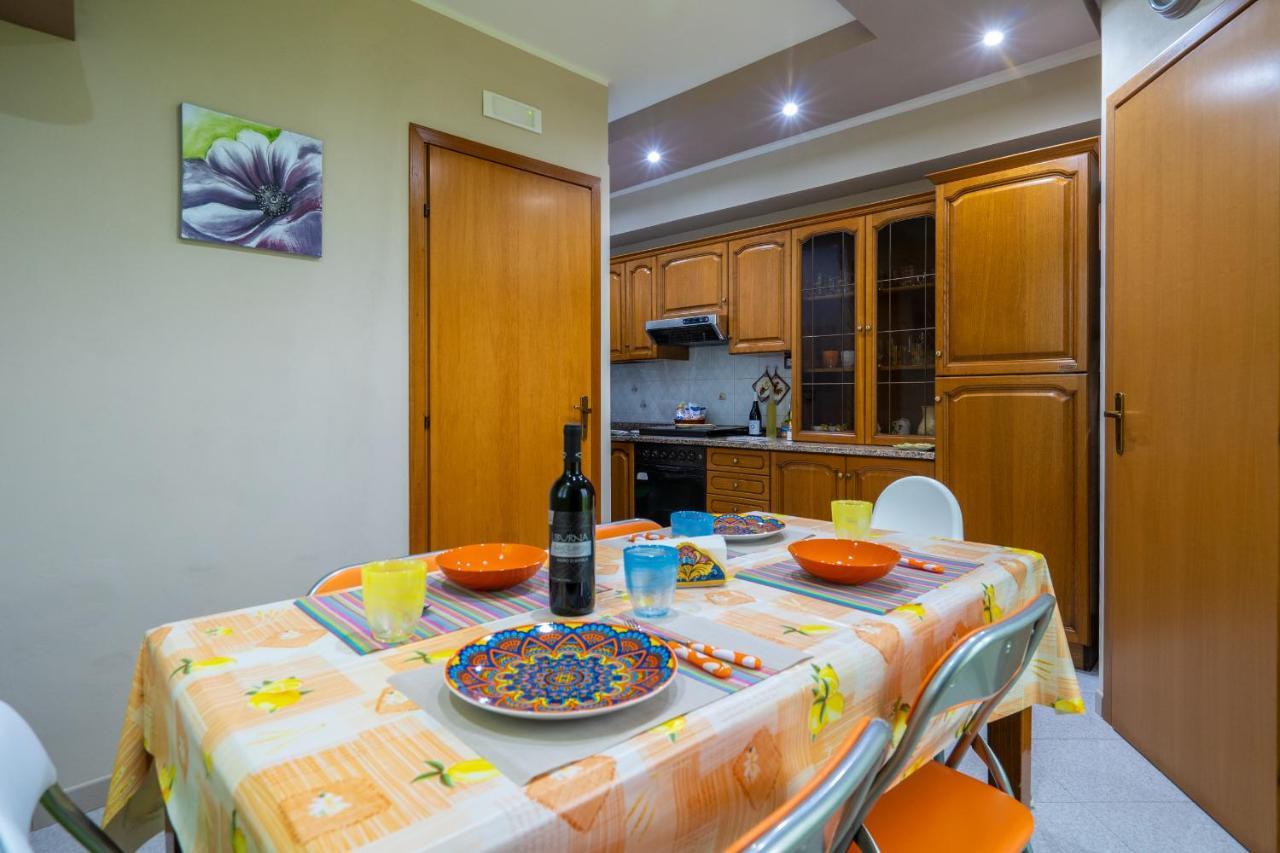 Casa Vacanze Dell'Angelo San Mauro Castelverde Exterior photo